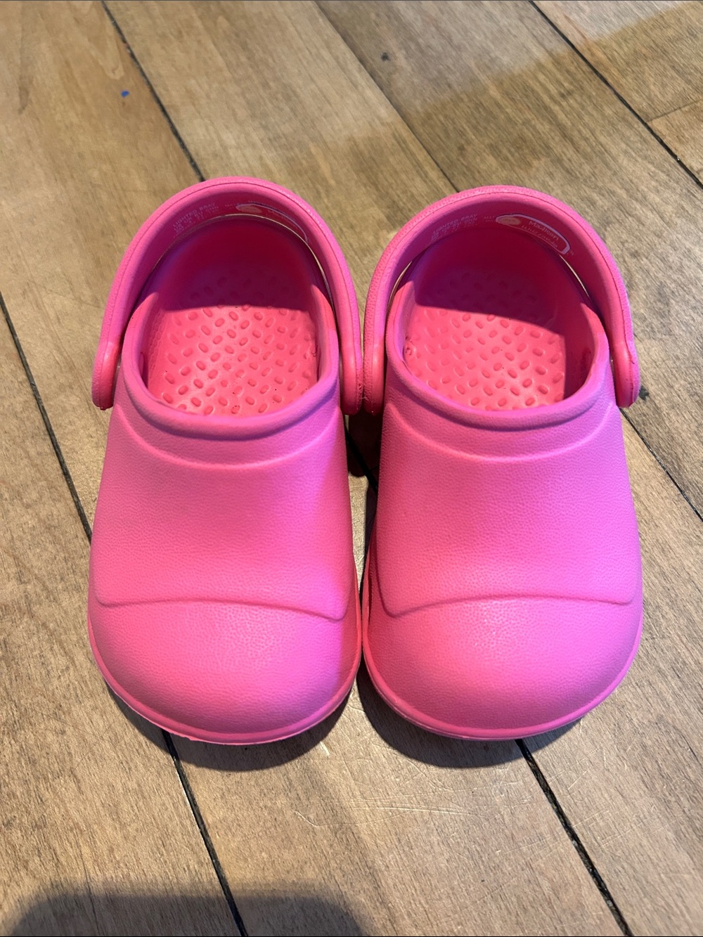 Stride Rite Kids Bright Pink Light Up Clogs